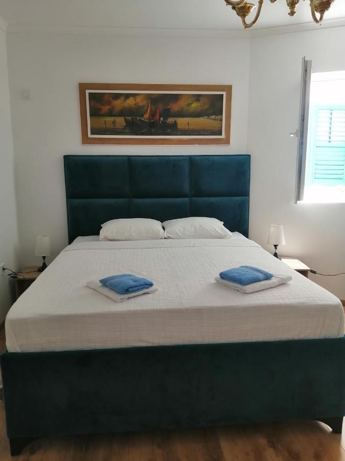 Sveti Stefan- Apartment Dora מראה חיצוני תמונה