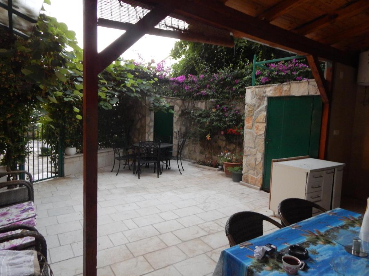 Sveti Stefan- Apartment Dora מראה חיצוני תמונה