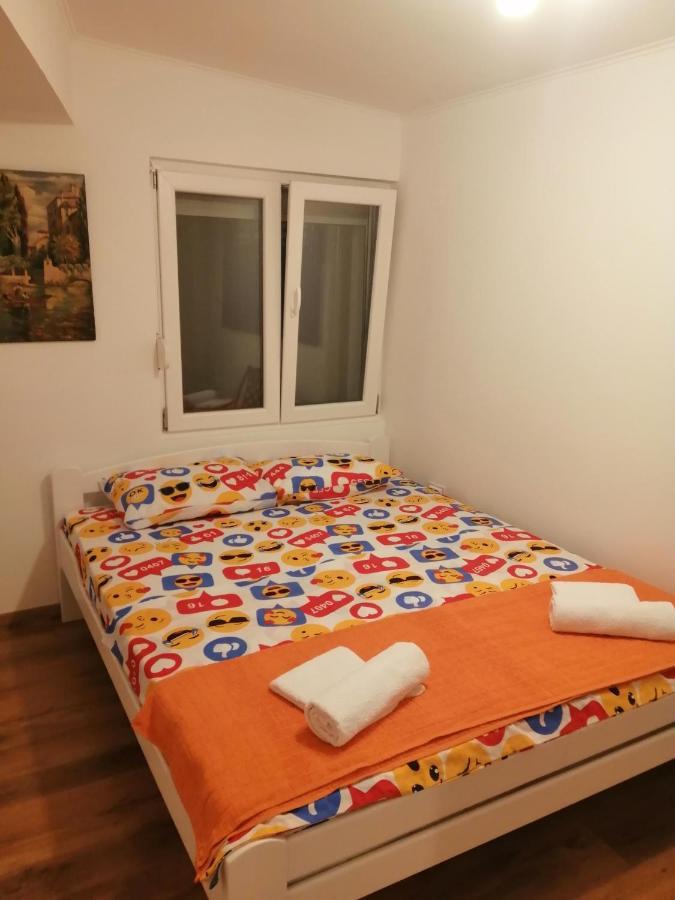 Sveti Stefan- Apartment Dora מראה חיצוני תמונה