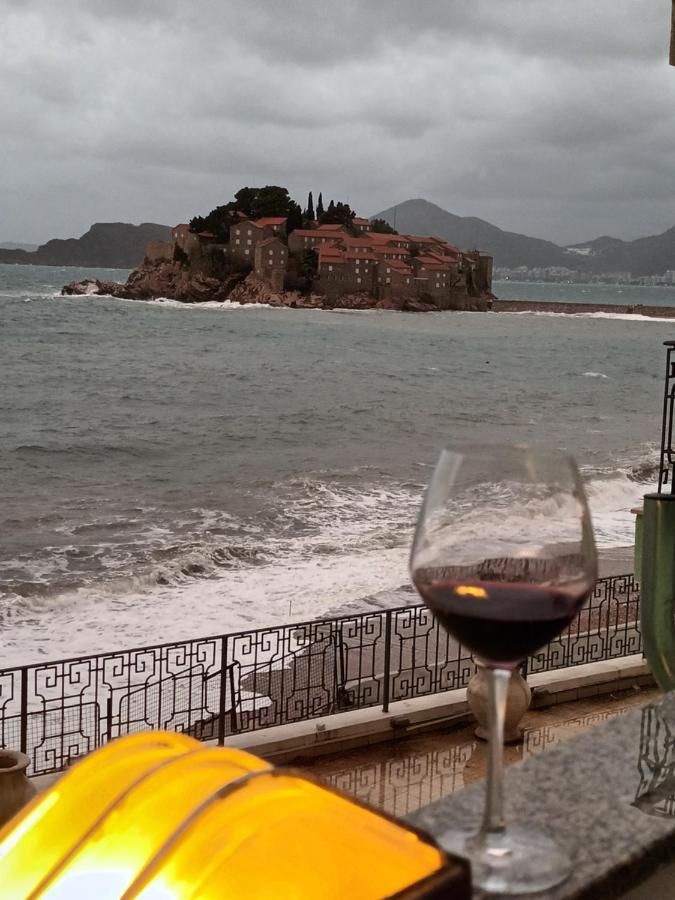 Sveti Stefan- Apartment Dora מראה חיצוני תמונה