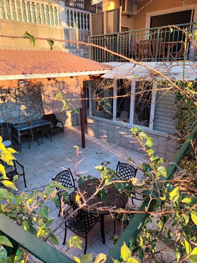 Sveti Stefan- Apartment Dora מראה חיצוני תמונה
