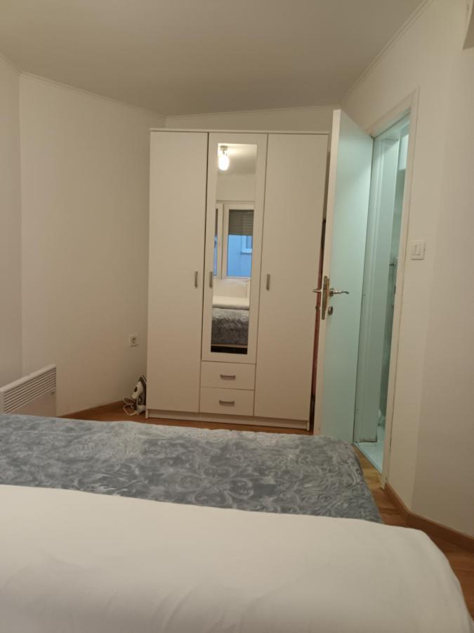 Sveti Stefan- Apartment Dora מראה חיצוני תמונה