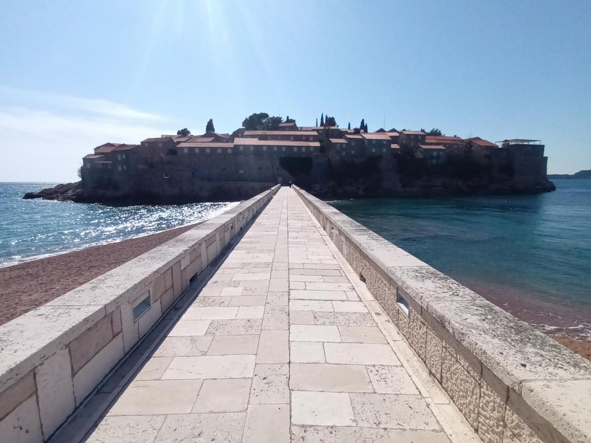 Sveti Stefan- Apartment Dora מראה חיצוני תמונה